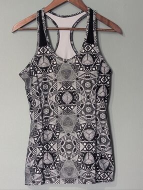 Mondetta MPG Women's Black & White Geometric Racerback Tank Top